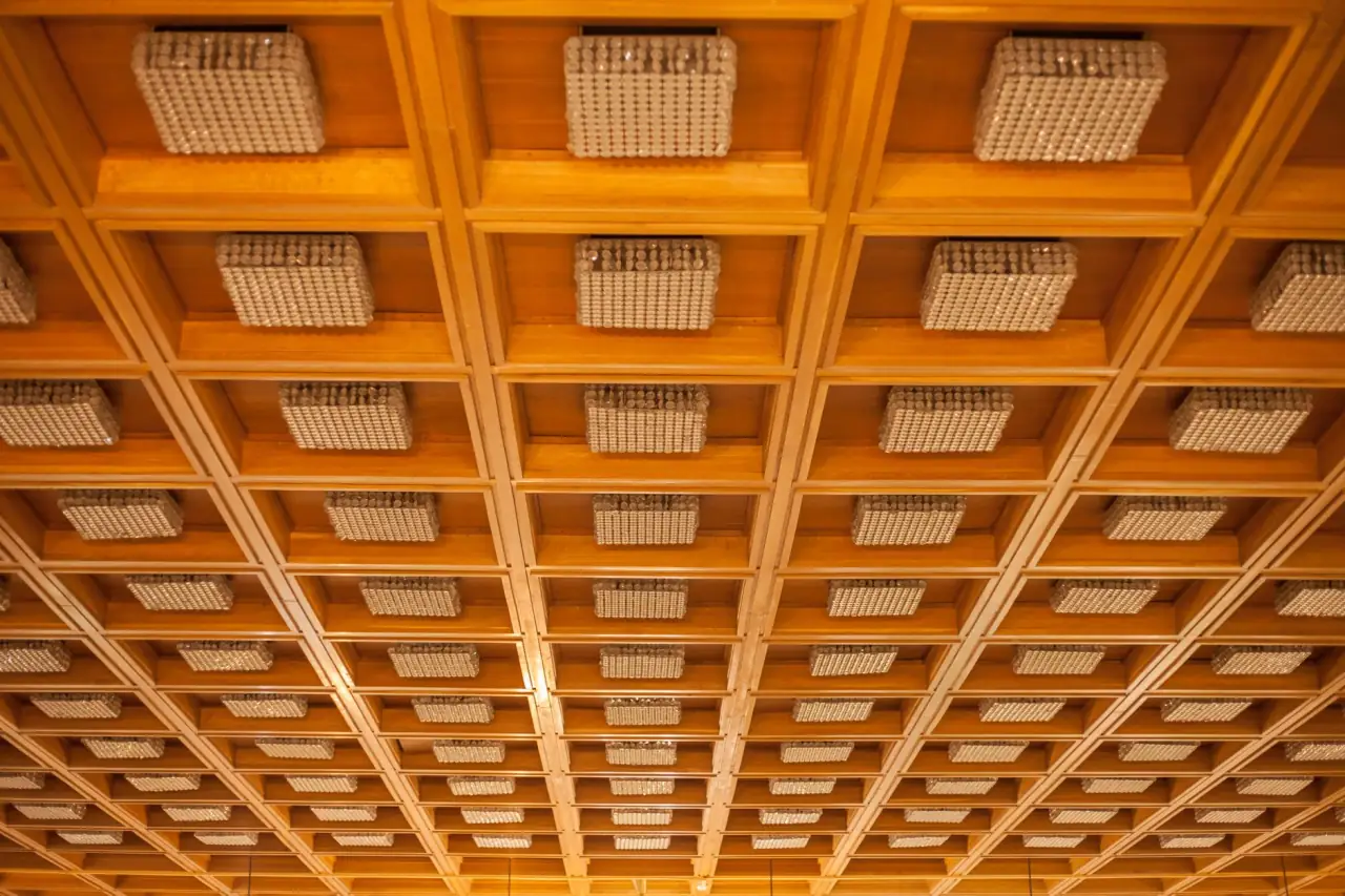 徐州吊顶材料选购：石膏板与矿棉板的性能差异及应用场景解析正文配图 1